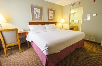 Hotel Sonesta Es Cincinnati - East 3*