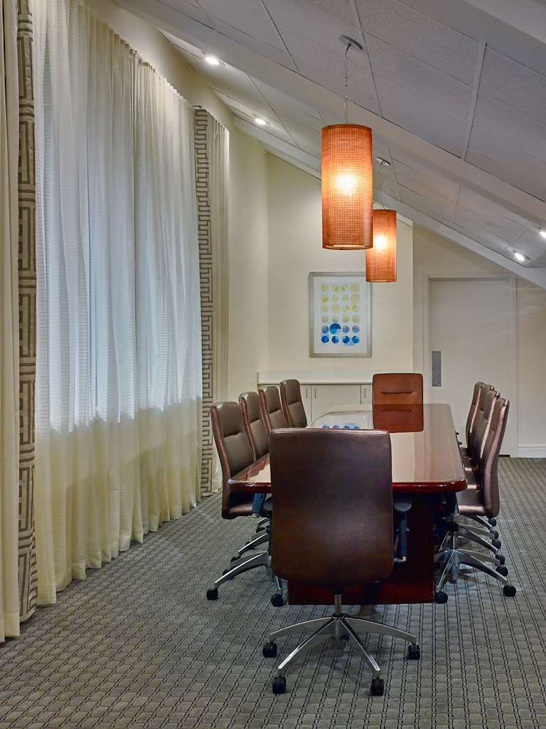 Sonesta Es Cincinnati - East Hotel Sharonville